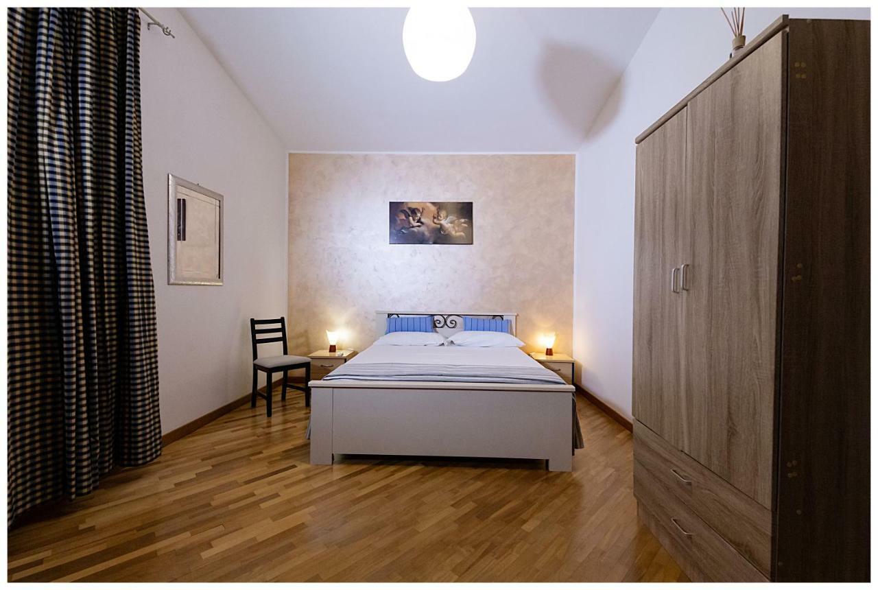 Bed And Breakfast Villa Fatima トラーニ エクステリア 写真